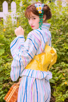 白天小奶狗晚上小狼狗